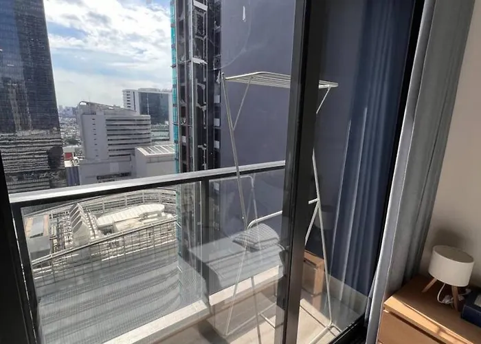 Free Parking With Balcony Pool And Gym Mrt 200m * Bangkok