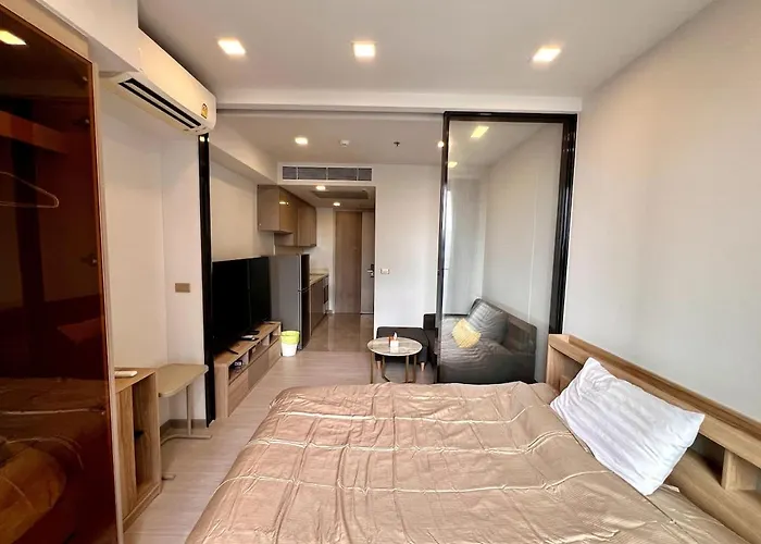 Appartamento Free Parking With Balcony Pool And Gym Mrt 200m Bangkok